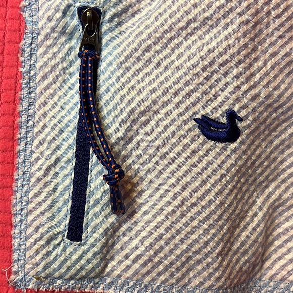 Southern Marsh FieldTec™ Dune Pullover Pink w/ Seersucker size Medium - Picture 5 of 10